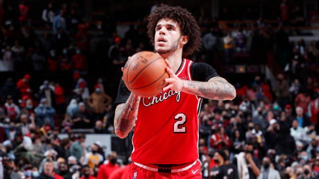 1642778962709008036.jpg lonzo-ball-ft-1568x882.jpg